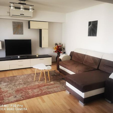 Crinna Residence Bucarest Esterno foto