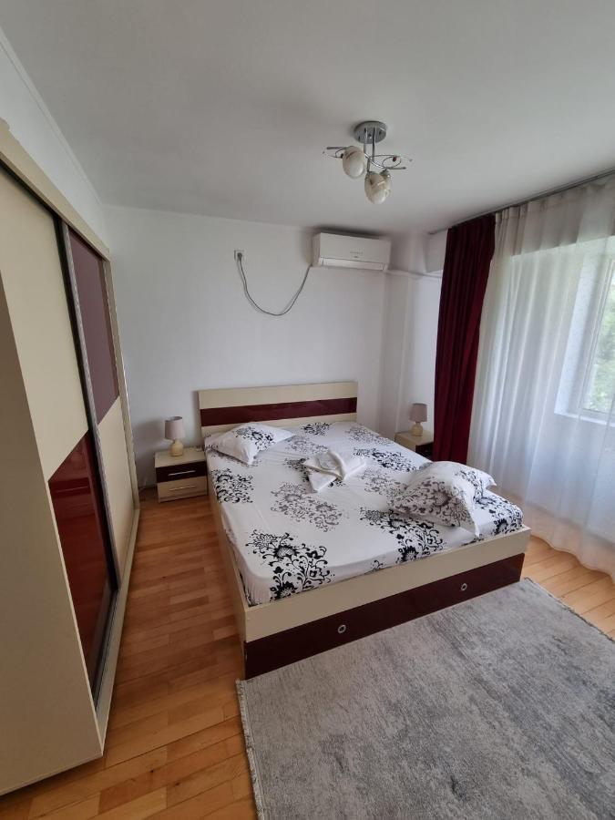 Crinna Residence Bucarest Esterno foto